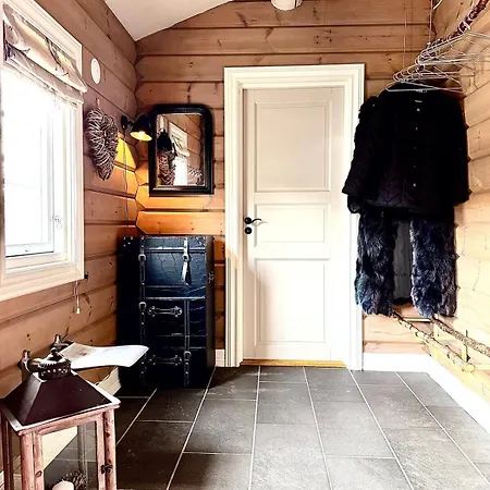 Cosy At For 8 People - 3 Br Holiday home